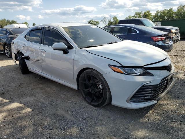 Photo 3 VIN: 4T1C11BK6PU103534 - TOYOTA CAMRY LE 