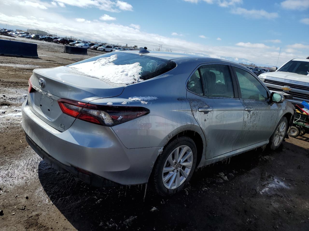 Photo 2 VIN: 4T1C11BK6PU107325 - TOYOTA CAMRY 