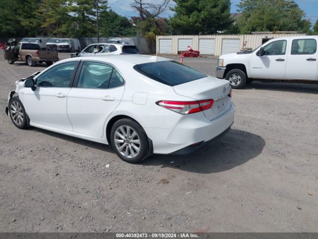 Photo 2 VIN: 4T1C11BK7LU005218 - TOYOTA CAMRY 