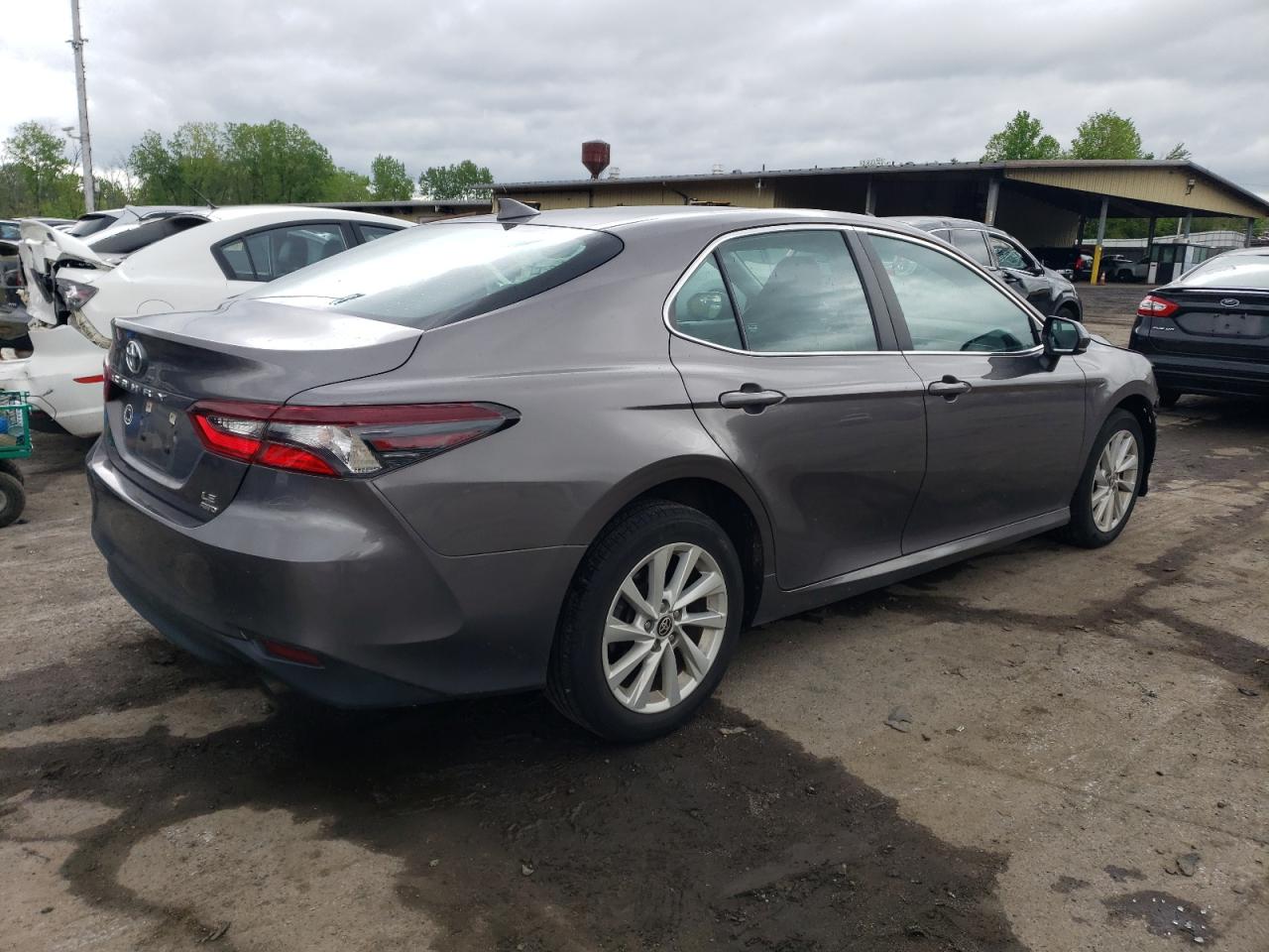 Photo 2 VIN: 4T1C11BK7MU021680 - TOYOTA CAMRY 