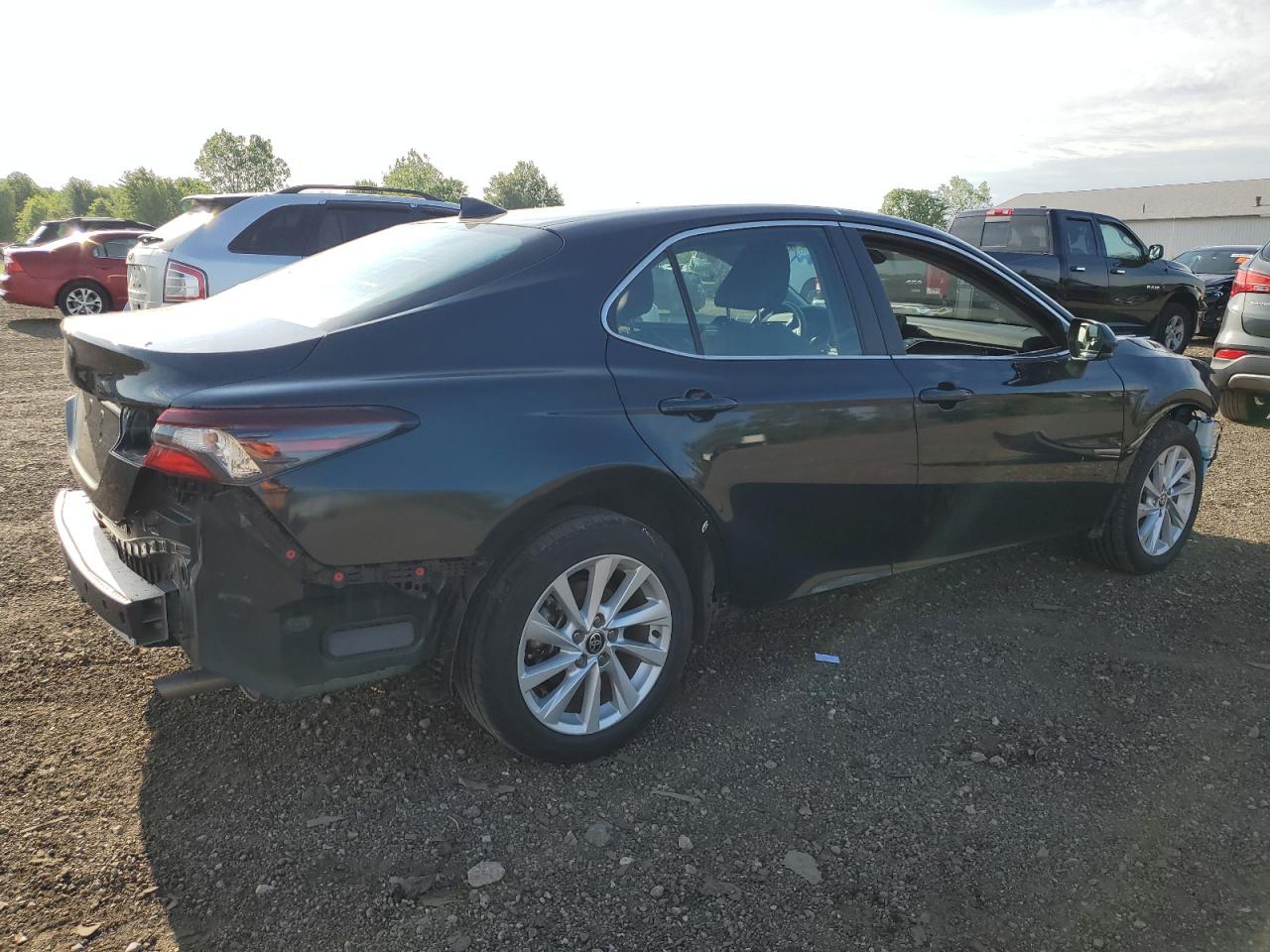 Photo 2 VIN: 4T1C11BK7MU034705 - TOYOTA CAMRY 