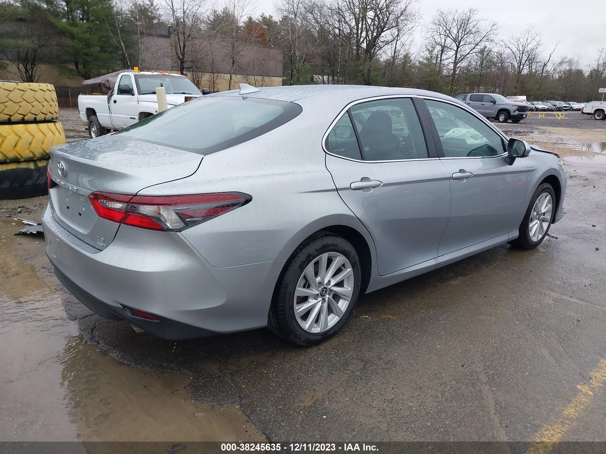 Photo 3 VIN: 4T1C11BK7RU108177 - TOYOTA CAMRY 