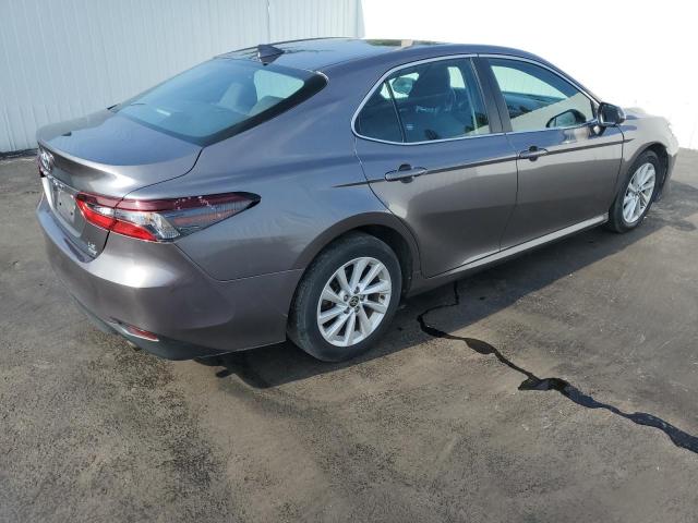 Photo 2 VIN: 4T1C11BKXNU053816 - TOYOTA CAMRY LE 