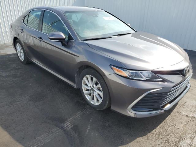 Photo 3 VIN: 4T1C11BKXNU053816 - TOYOTA CAMRY LE 