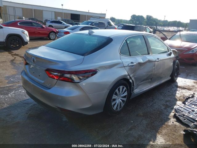 Photo 3 VIN: 4T1C31AK0NU576788 - TOYOTA CAMRY 