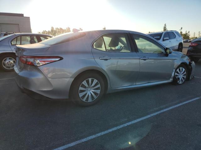 Photo 2 VIN: 4T1C31AK1LU018672 - TOYOTA CAMRY LE 