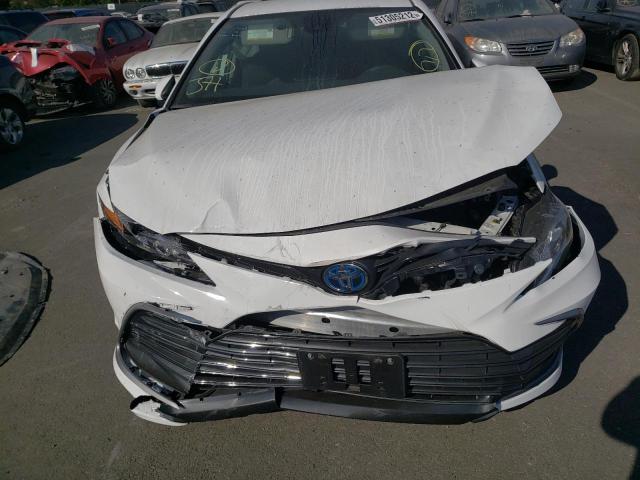 Photo 8 VIN: 4T1C31AK1MU550781 - TOYOTA CAMRY LE 