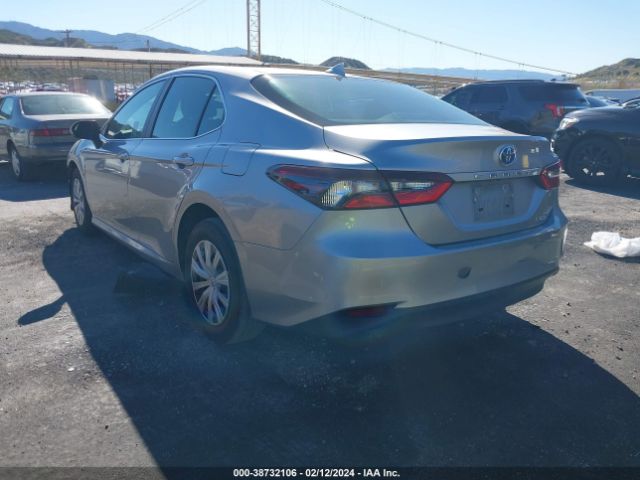 Photo 2 VIN: 4T1C31AK1NU571017 - TOYOTA CAMRY 