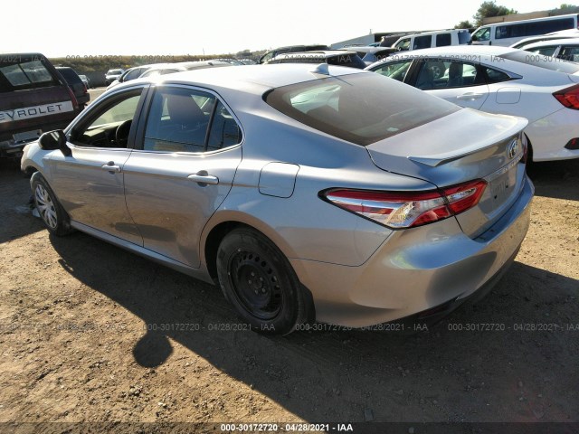 Photo 2 VIN: 4T1C31AK3LU526626 - TOYOTA CAMRY 