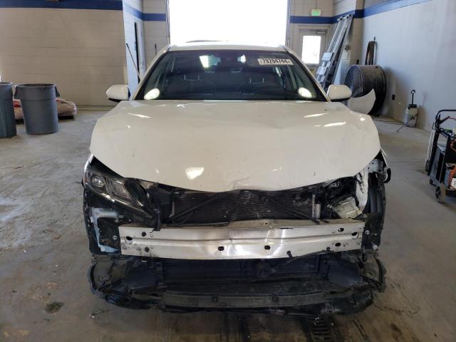 Photo 4 VIN: 4T1C31AK3NU587252 - TOYOTA CAMRY LE 