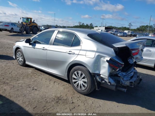 Photo 2 VIN: 4T1C31AK6NU038127 - TOYOTA CAMRY 