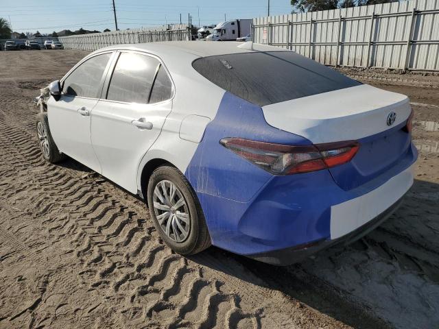 Photo 1 VIN: 4T1C31AK7MU568329 - TOYOTA CAMRY LE 