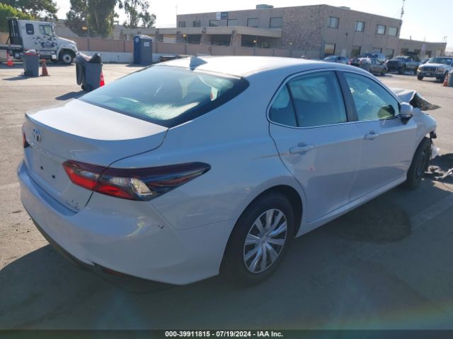 Photo 3 VIN: 4T1C31AK9RU063268 - TOYOTA CAMRY 