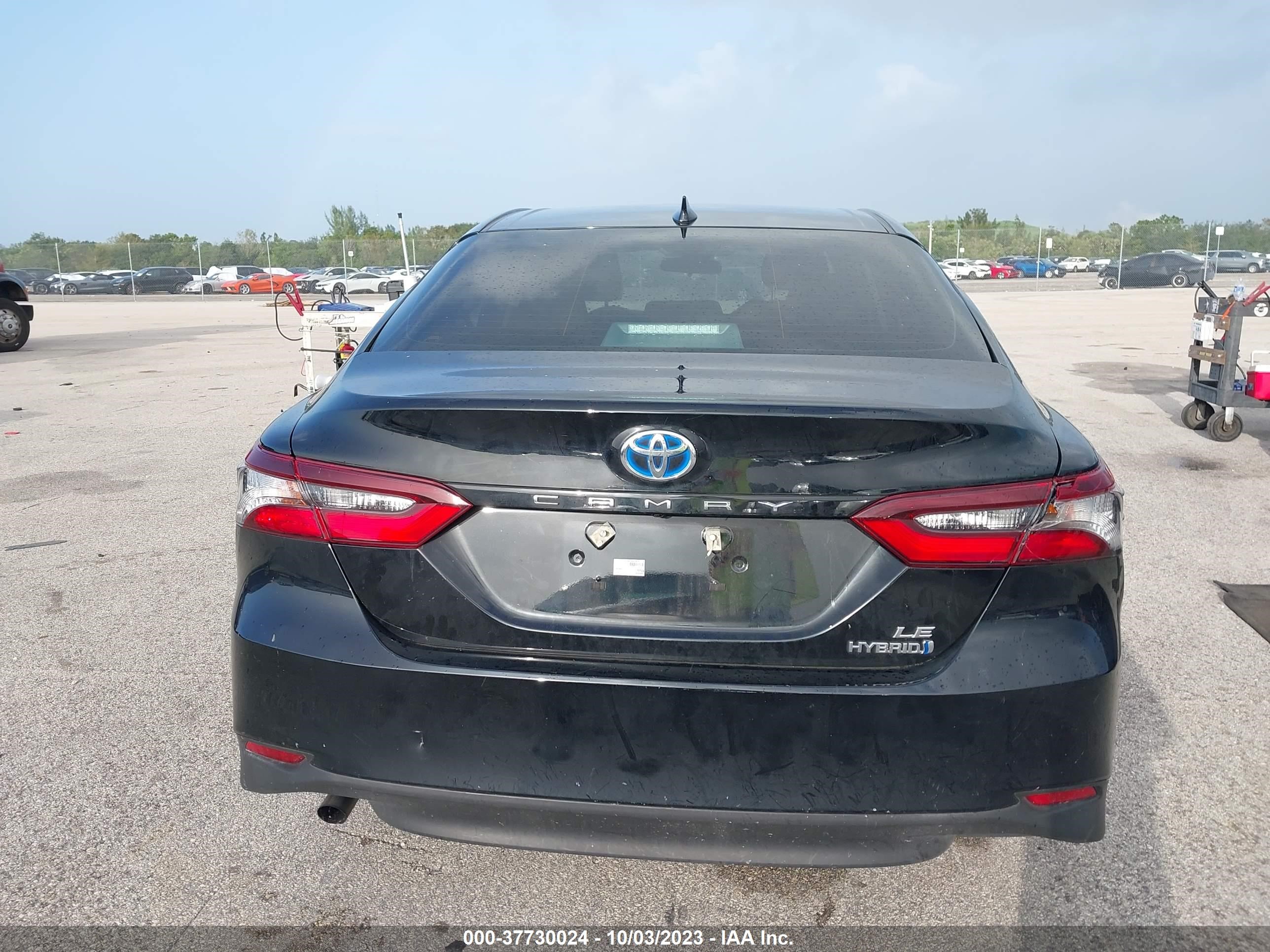 Photo 15 VIN: 4T1C31AKXMU026058 - TOYOTA CAMRY 