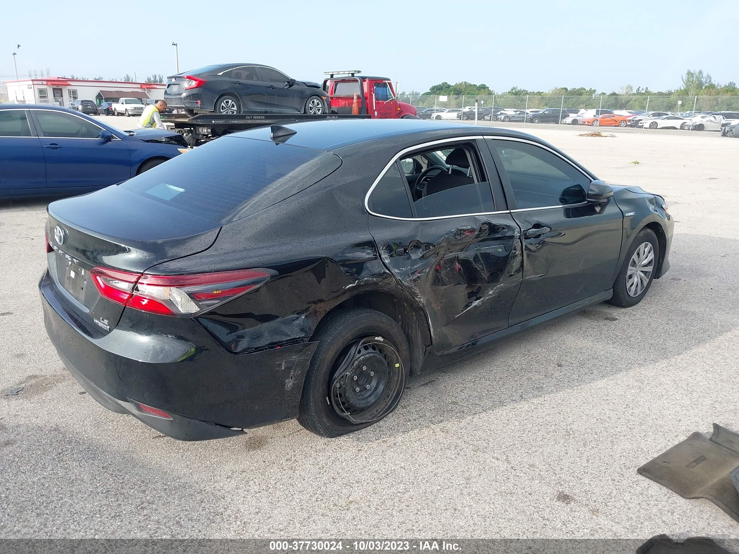 Photo 3 VIN: 4T1C31AKXMU026058 - TOYOTA CAMRY 