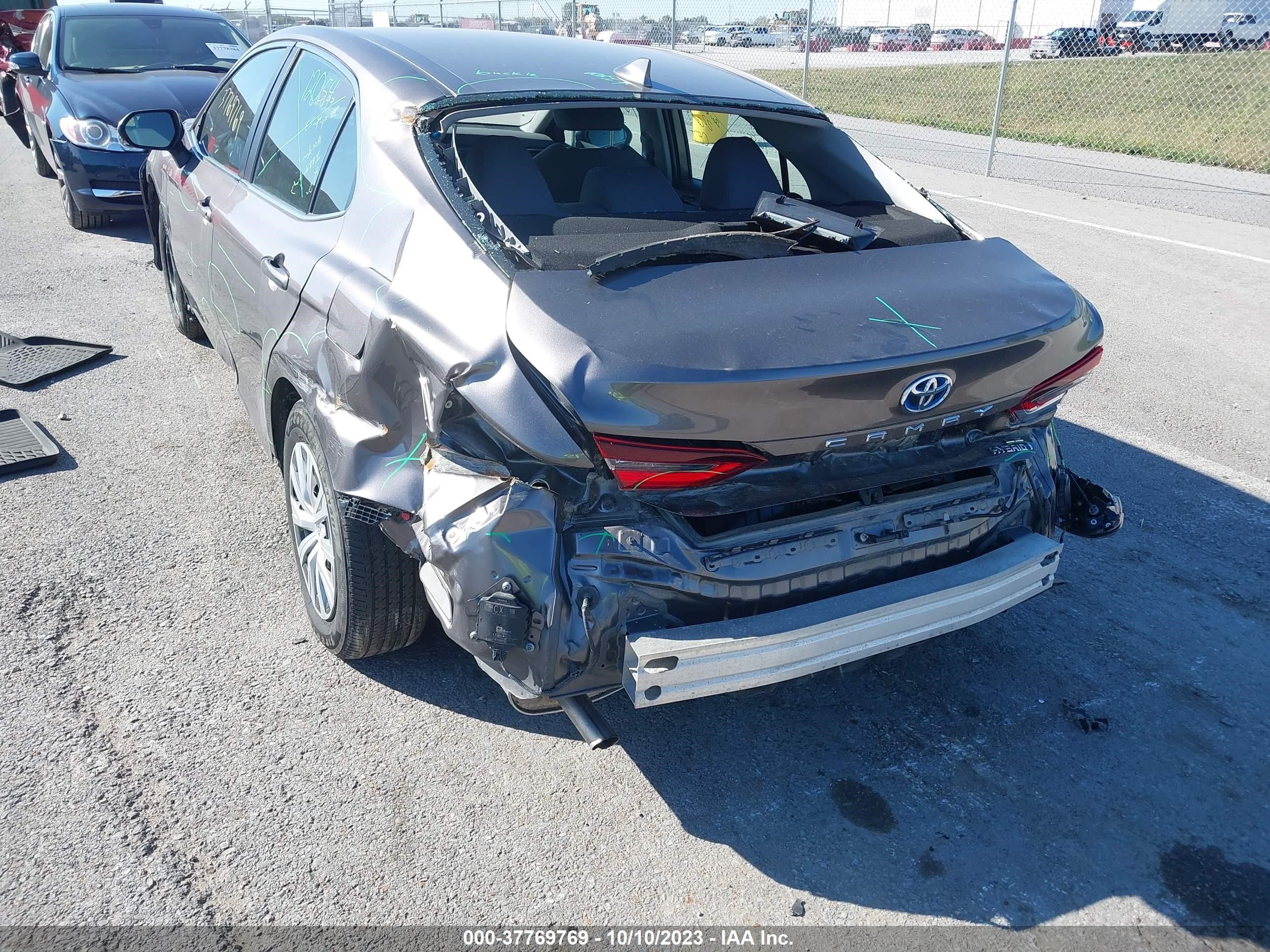 Photo 5 VIN: 4T1C31AKXNU582114 - TOYOTA CAMRY 