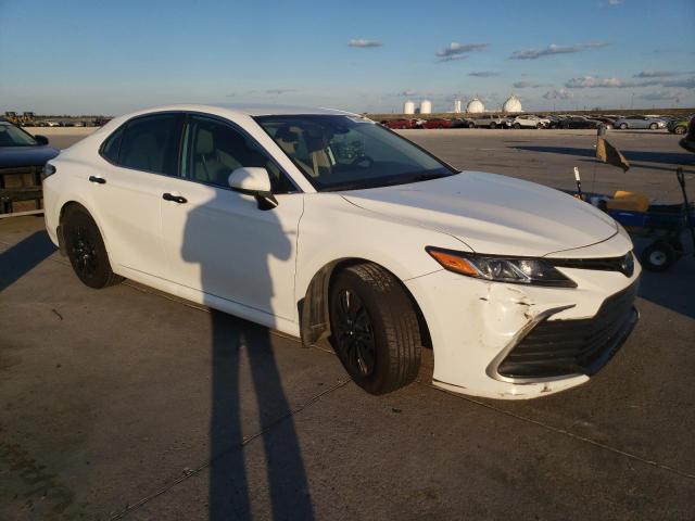 Photo 3 VIN: 4T1C31AKXPU600551 - TOYOTA CAMRY LE 