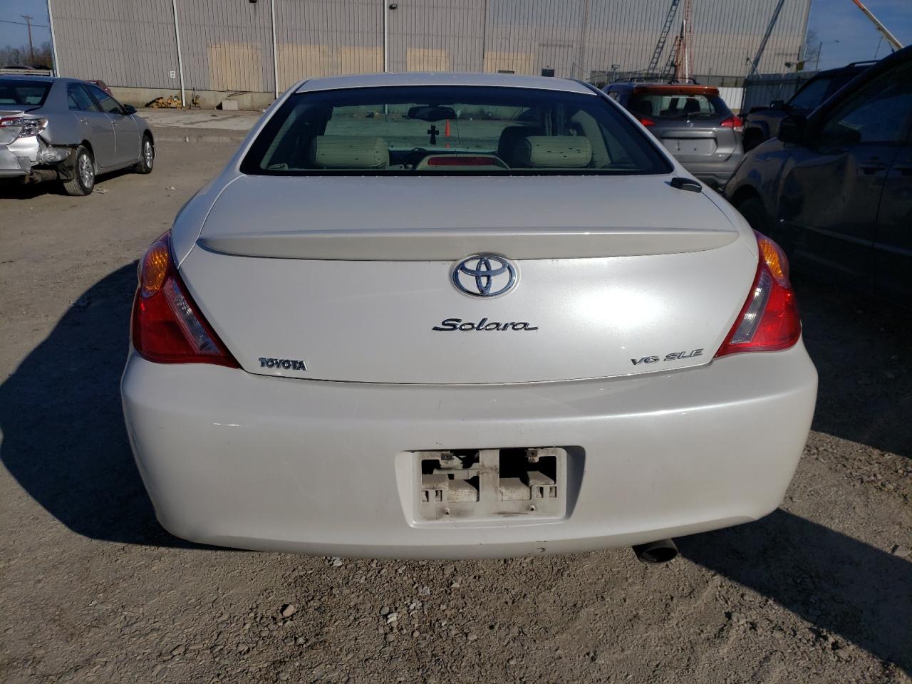 Photo 5 VIN: 4T1CA30P05U046383 - TOYOTA CAMRY SOLARA 