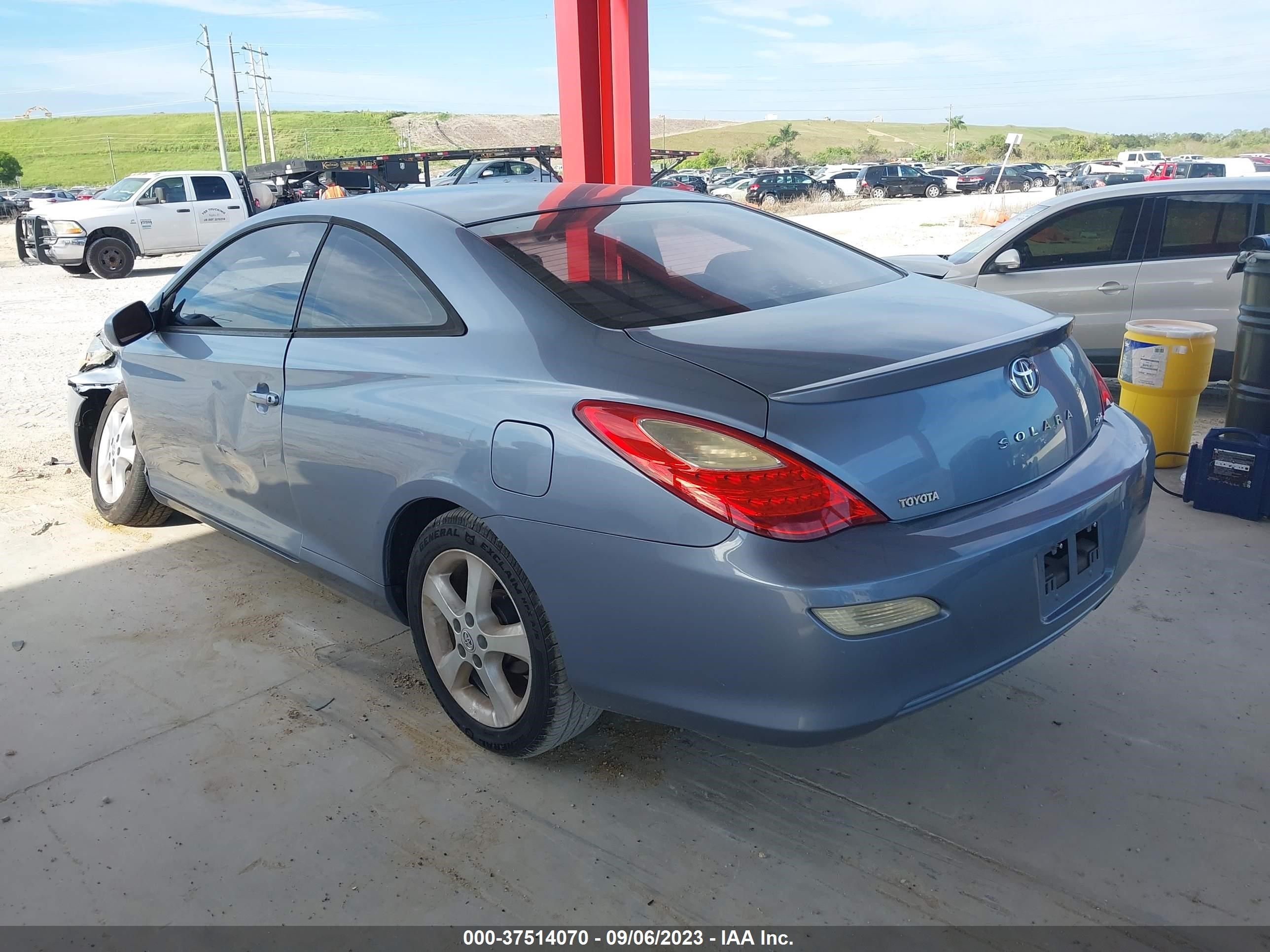 Photo 2 VIN: 4T1CA30P07U112529 - TOYOTA CAMRY SOLARA 