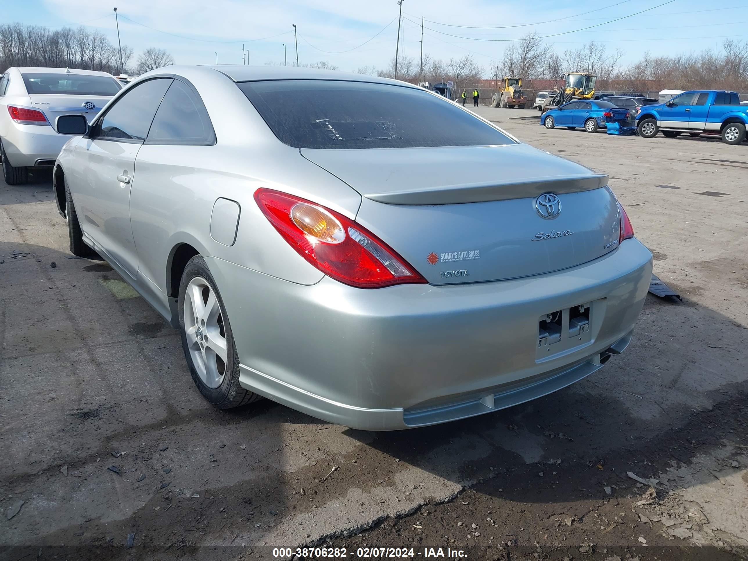 Photo 2 VIN: 4T1CA38P66U079698 - TOYOTA CAMRY SOLARA 