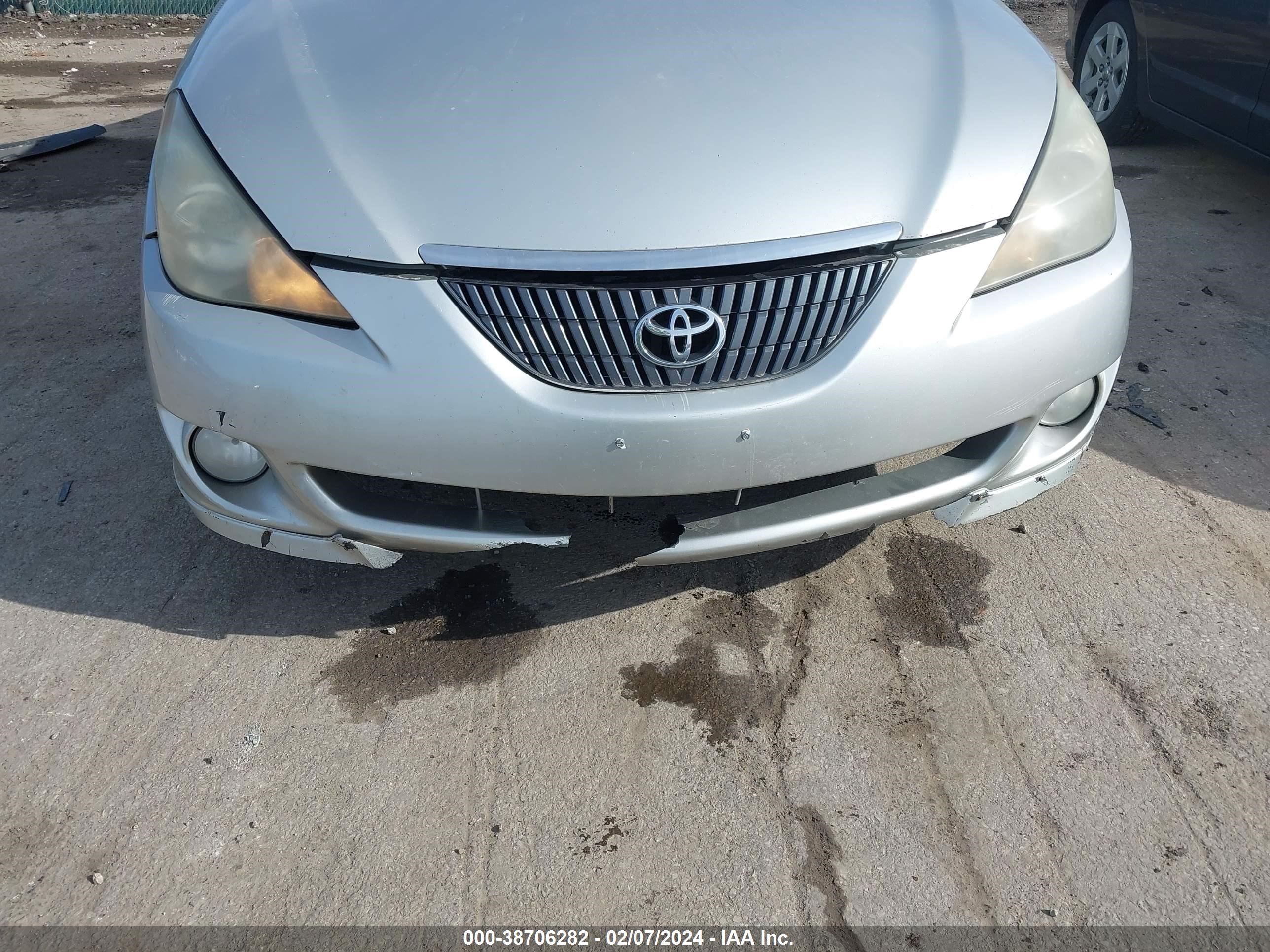 Photo 5 VIN: 4T1CA38P66U079698 - TOYOTA CAMRY SOLARA 