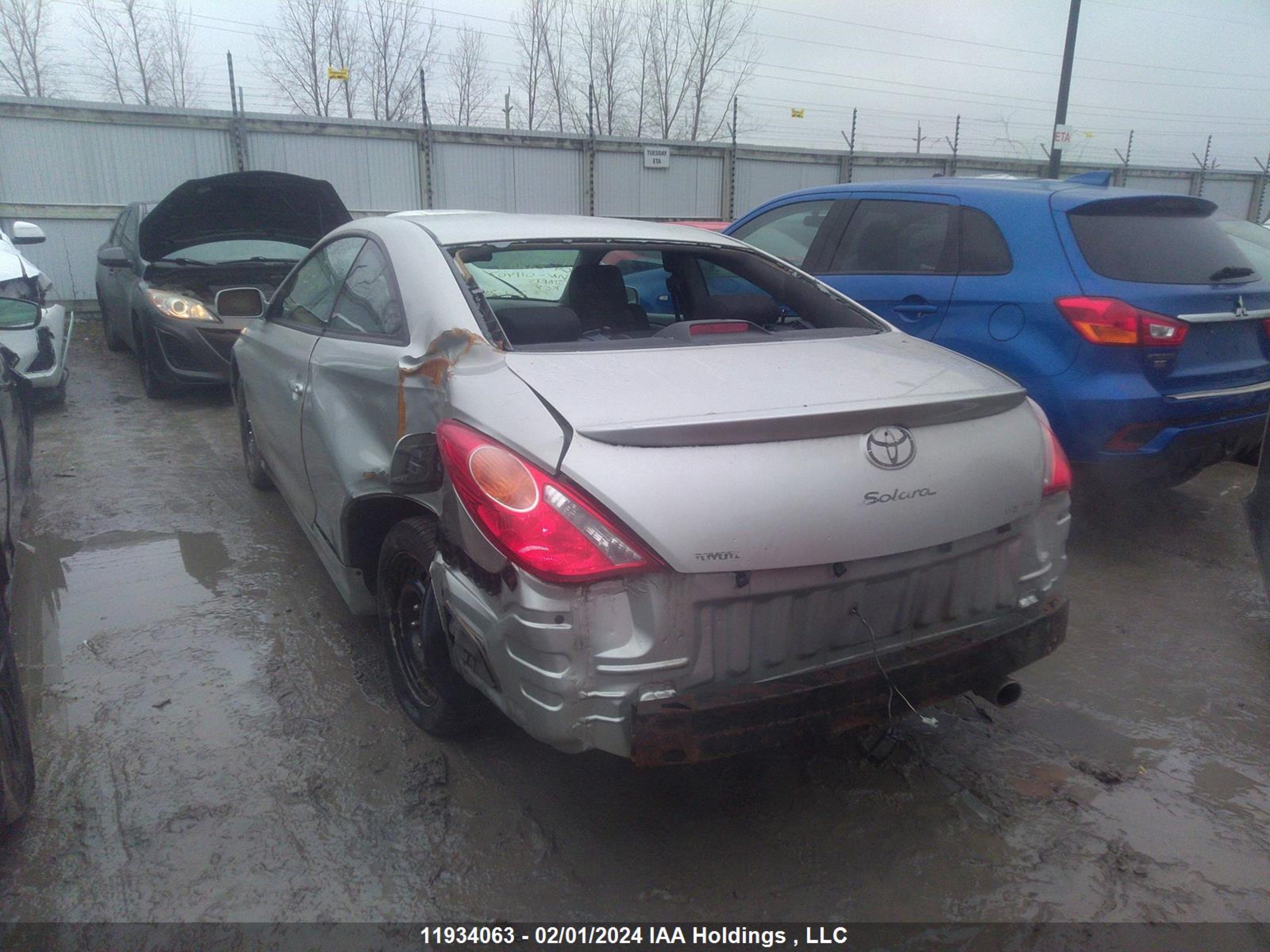 Photo 2 VIN: 4T1CA38P74U011407 - TOYOTA CAMRY SOLARA 