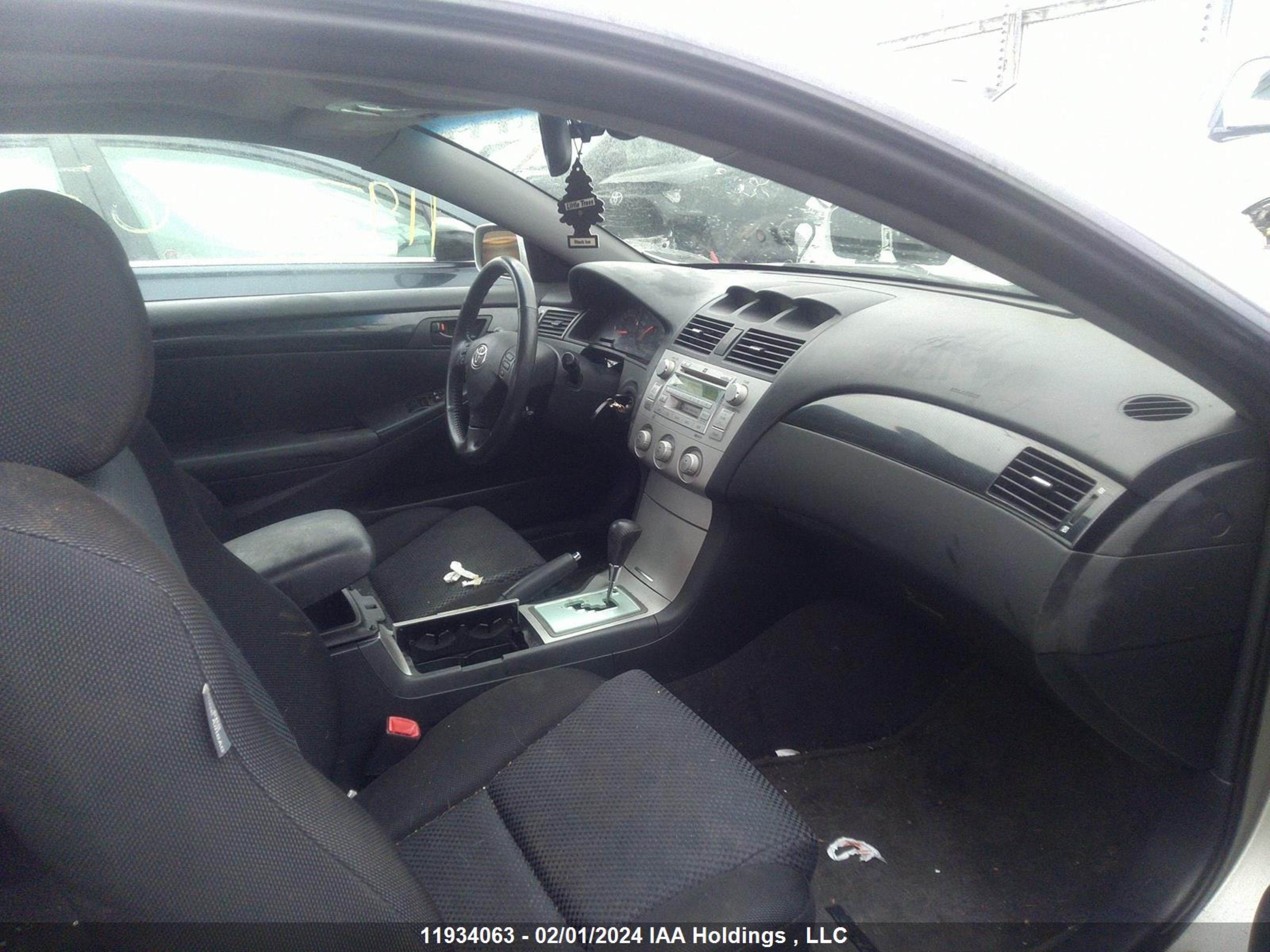 Photo 4 VIN: 4T1CA38P74U011407 - TOYOTA CAMRY SOLARA 