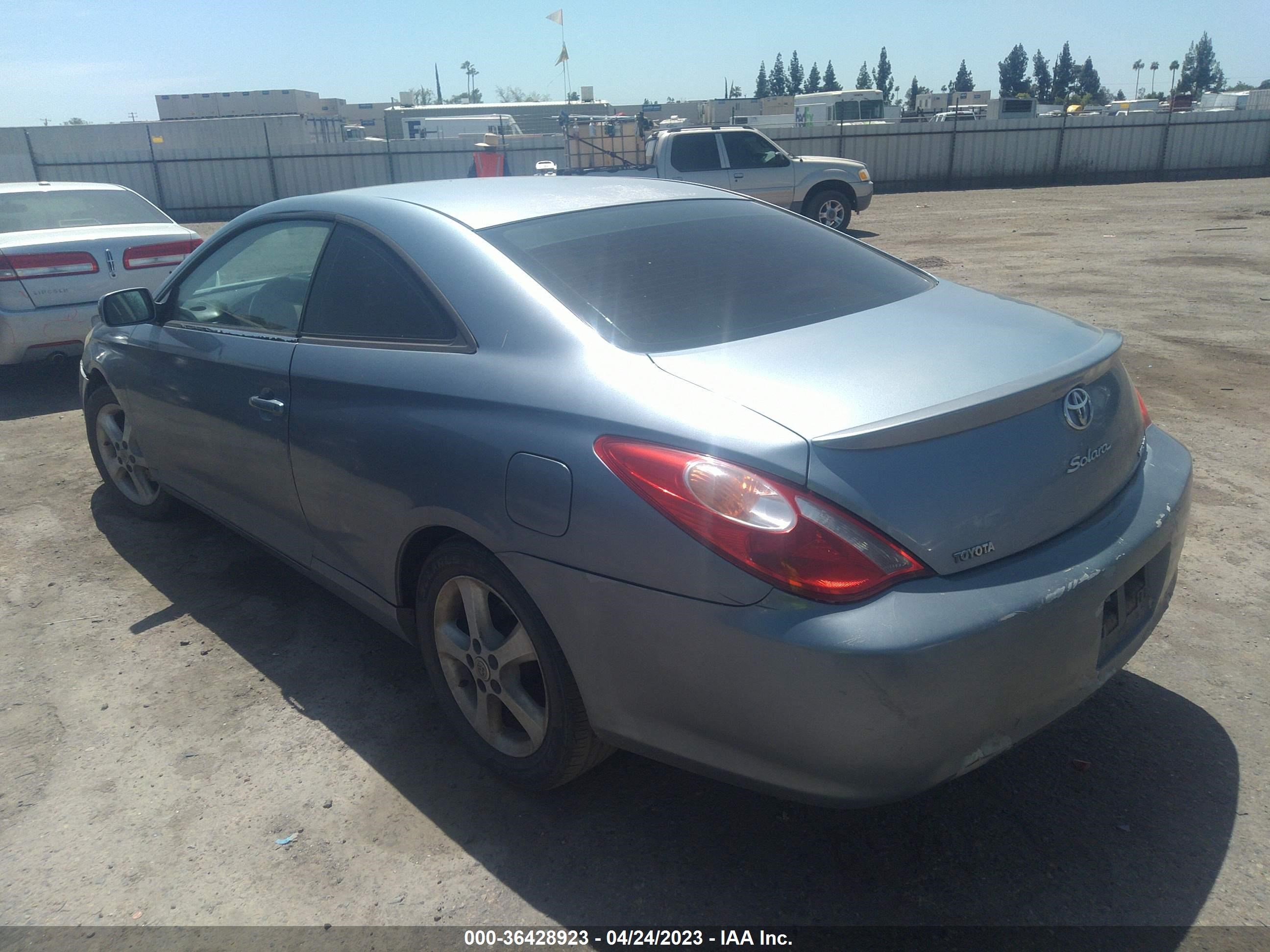 Photo 2 VIN: 4T1CA38P84U004935 - TOYOTA CAMRY SOLARA 