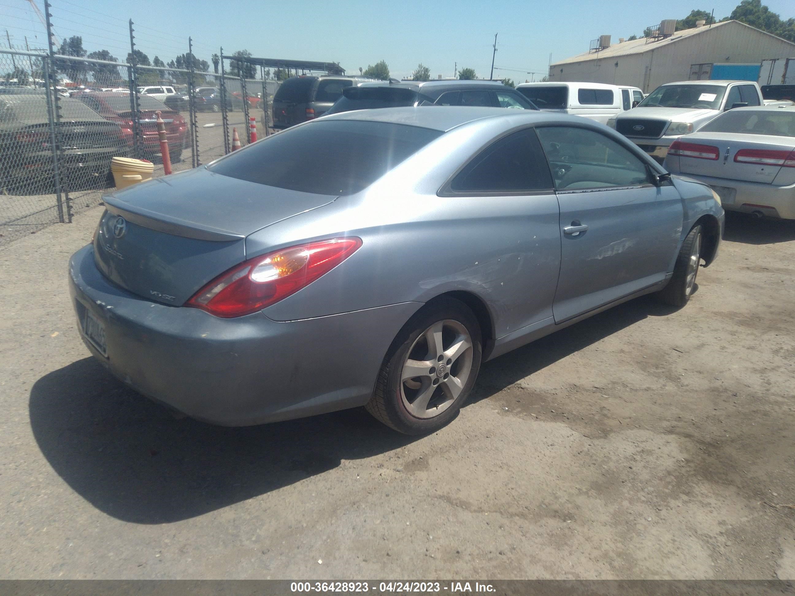 Photo 3 VIN: 4T1CA38P84U004935 - TOYOTA CAMRY SOLARA 