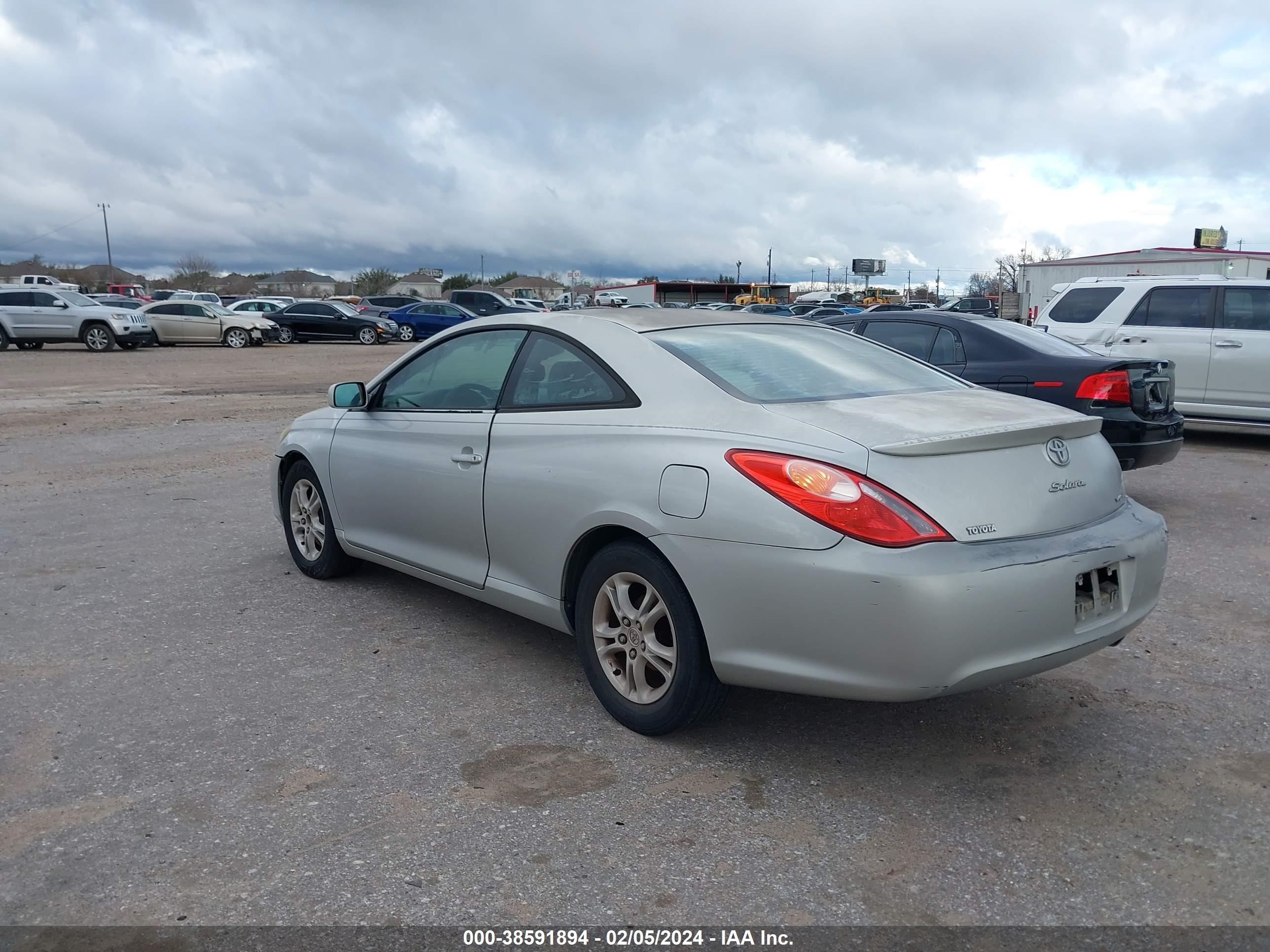 Photo 2 VIN: 4T1CA38P84U020228 - TOYOTA CAMRY SOLARA 