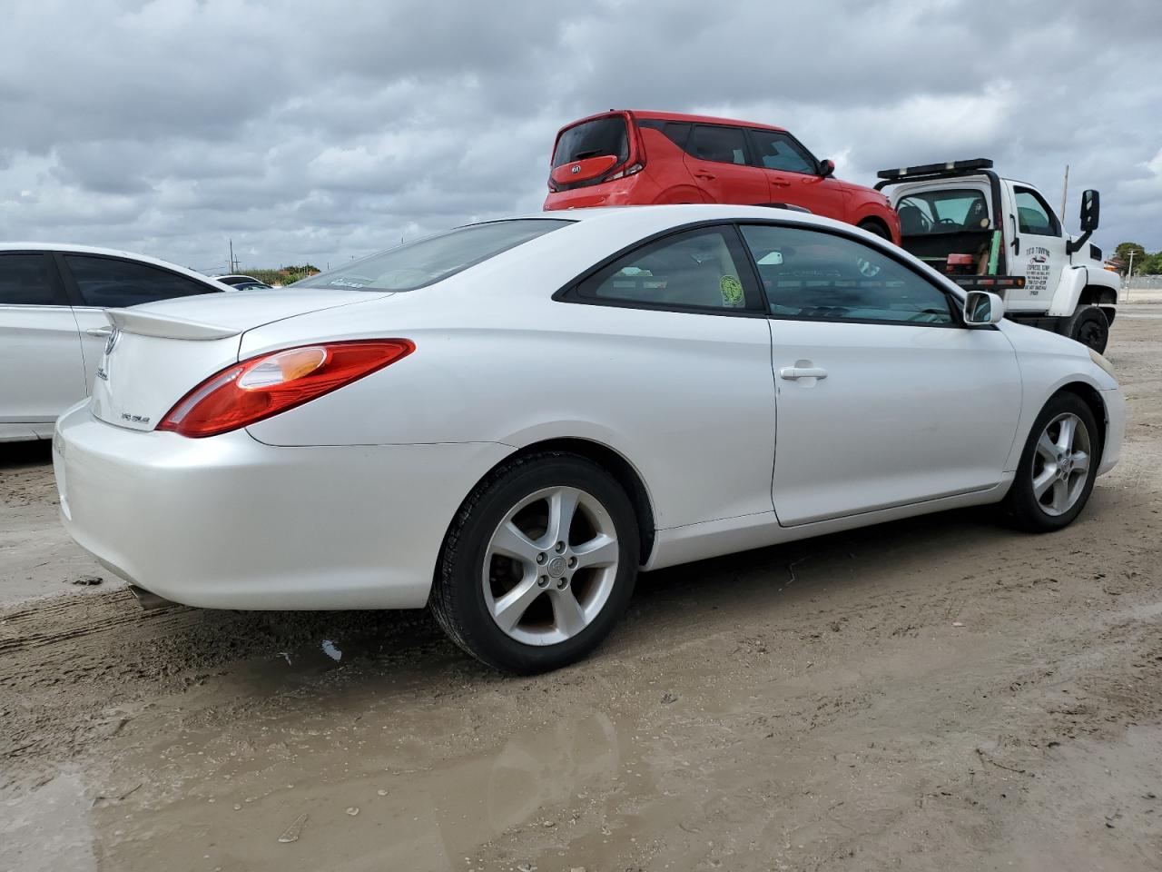 Photo 2 VIN: 4T1CA38P95U046113 - TOYOTA CAMRY SOLARA 