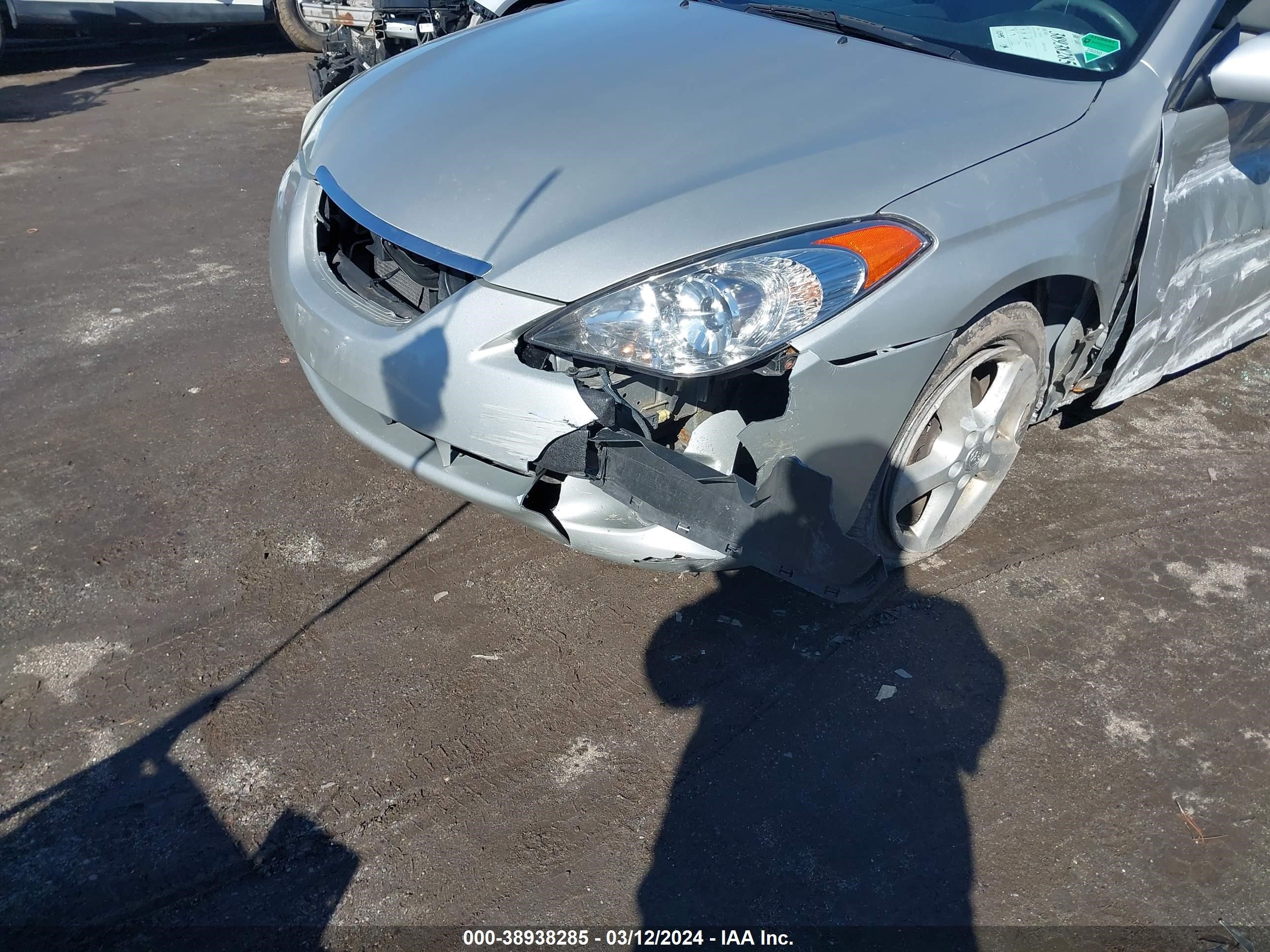 Photo 11 VIN: 4T1CA38PX4U025818 - TOYOTA CAMRY SOLARA 