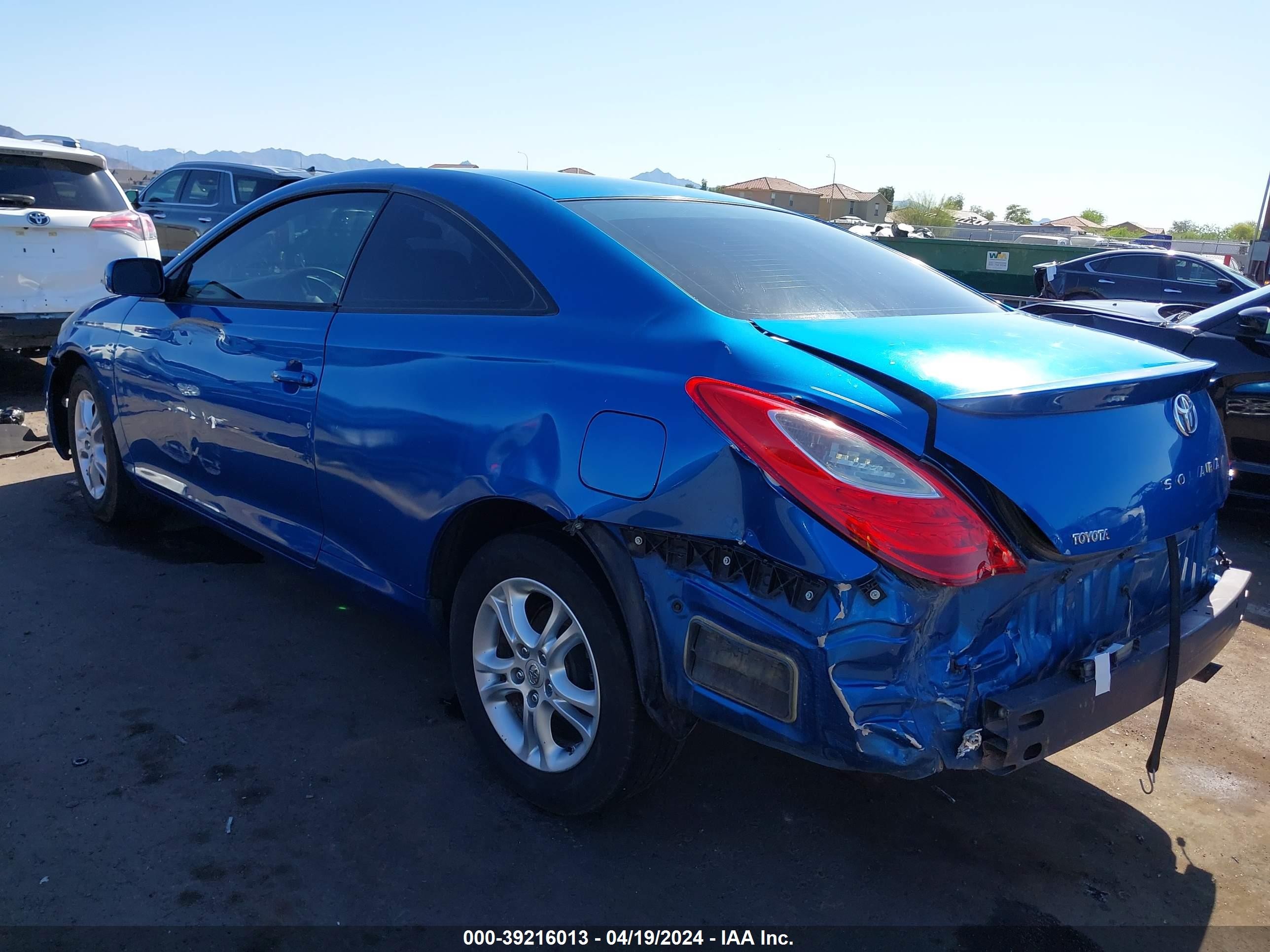 Photo 2 VIN: 4T1CE30P18U762525 - TOYOTA CAMRY SOLARA 