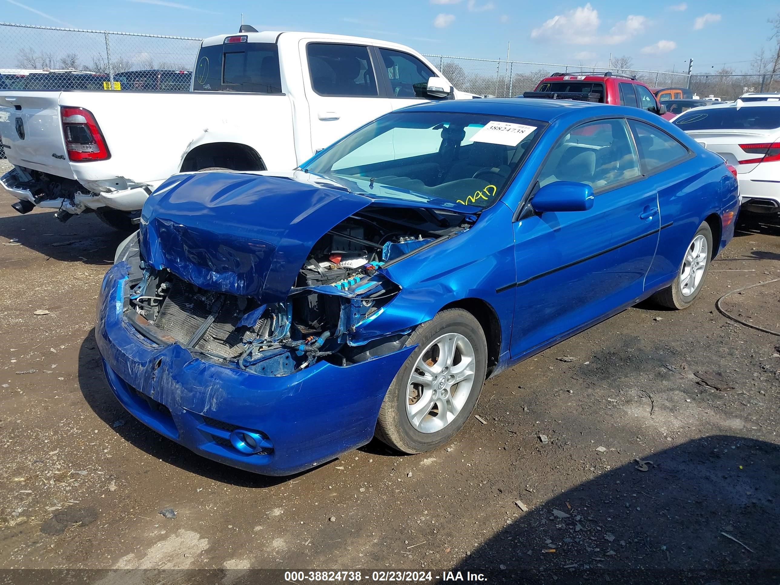 Photo 1 VIN: 4T1CE30P38U763482 - TOYOTA CAMRY SOLARA 