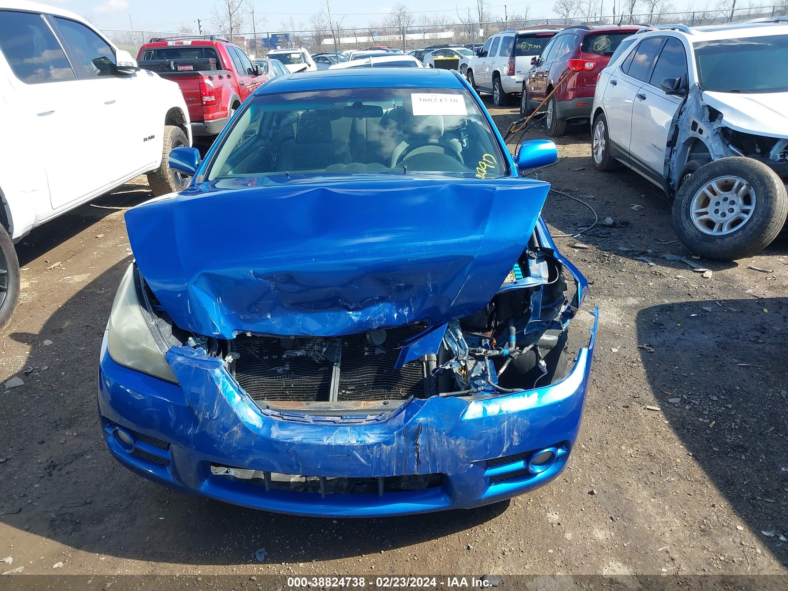 Photo 11 VIN: 4T1CE30P38U763482 - TOYOTA CAMRY SOLARA 