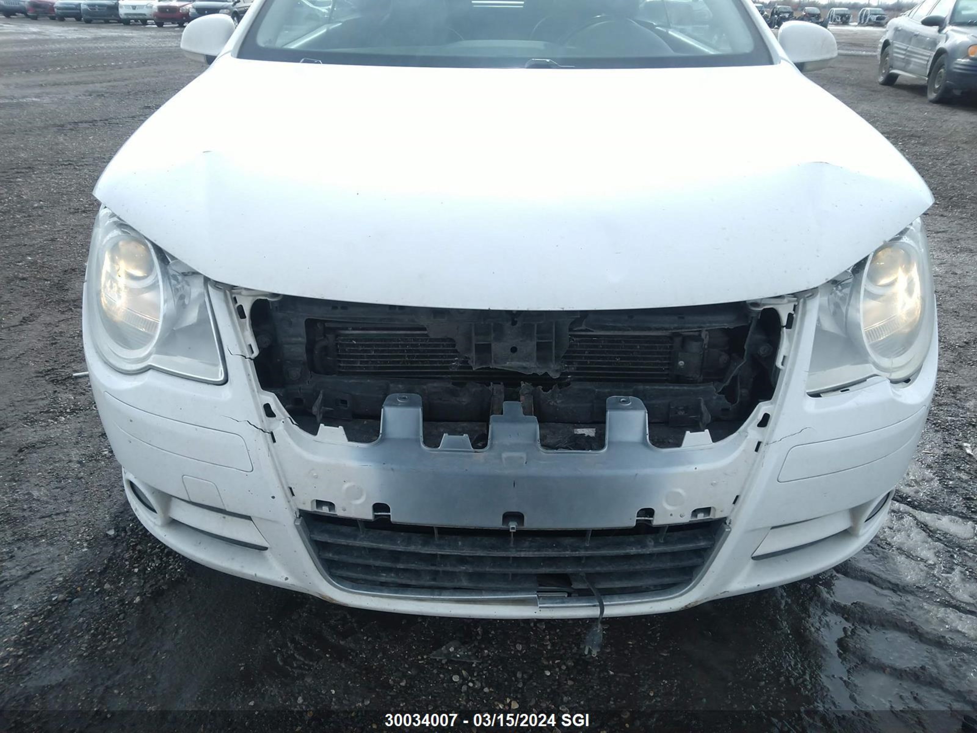 Photo 5 VIN: 4T1CE38P06U621477 - VOLKSWAGEN EOS 