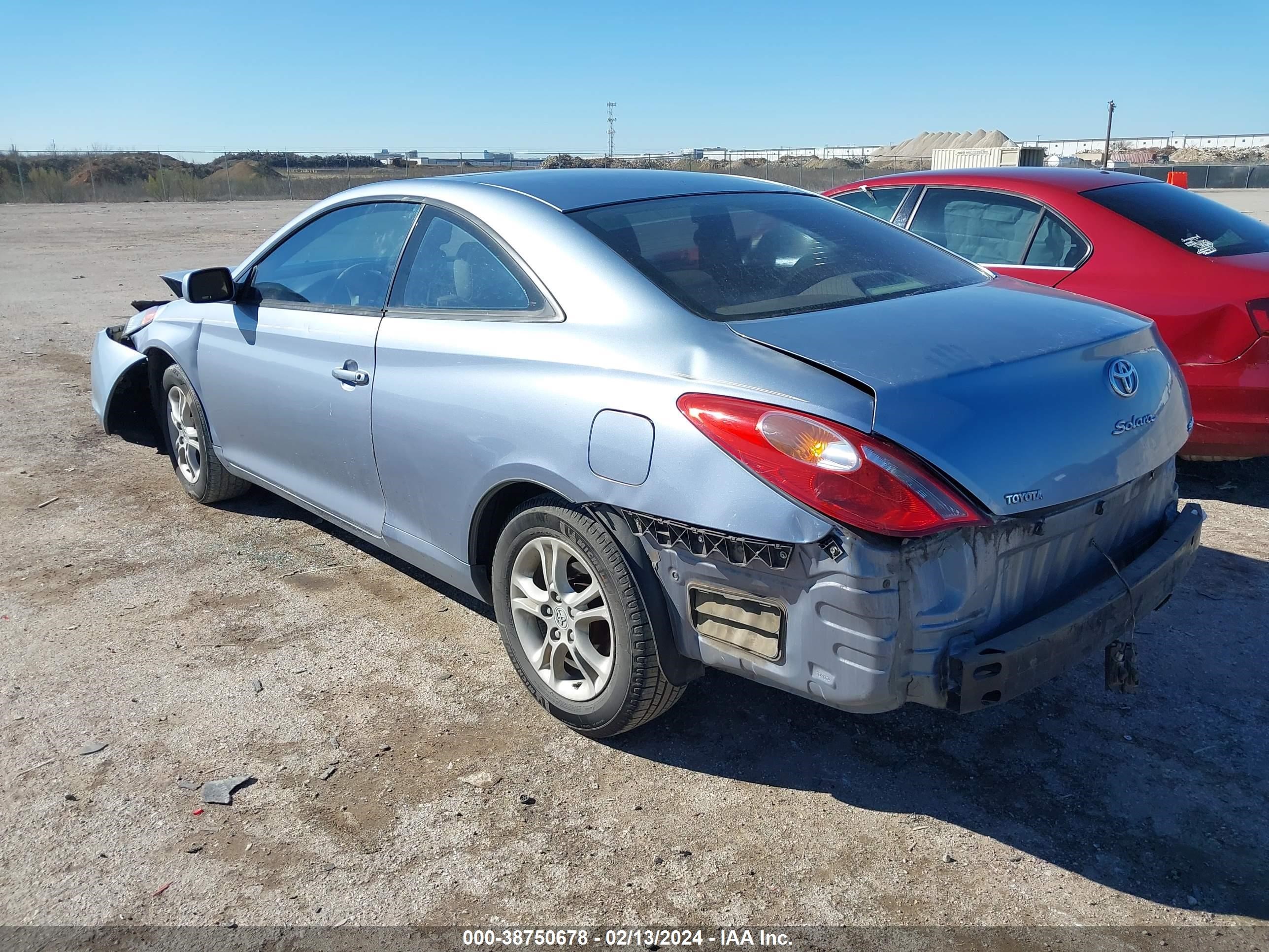 Photo 2 VIN: 4T1CE38P24U794706 - TOYOTA CAMRY SOLARA 