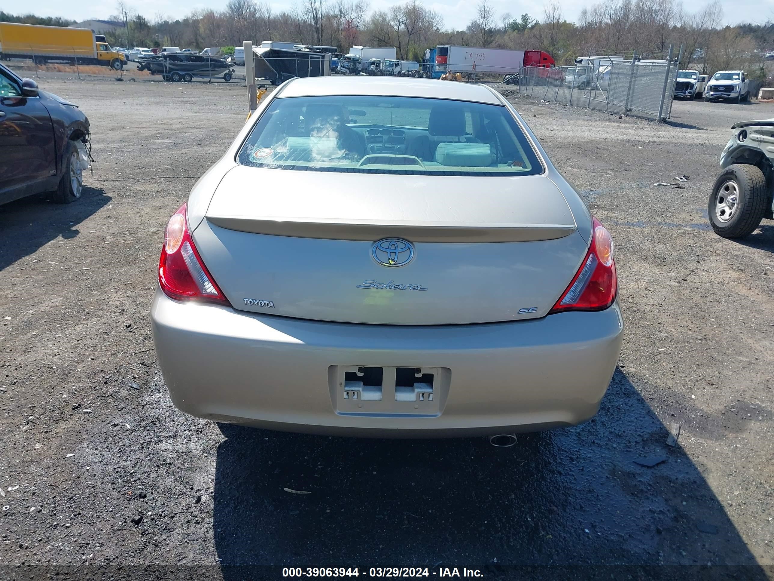 Photo 15 VIN: 4T1CE38P84U853368 - TOYOTA CAMRY SOLARA 