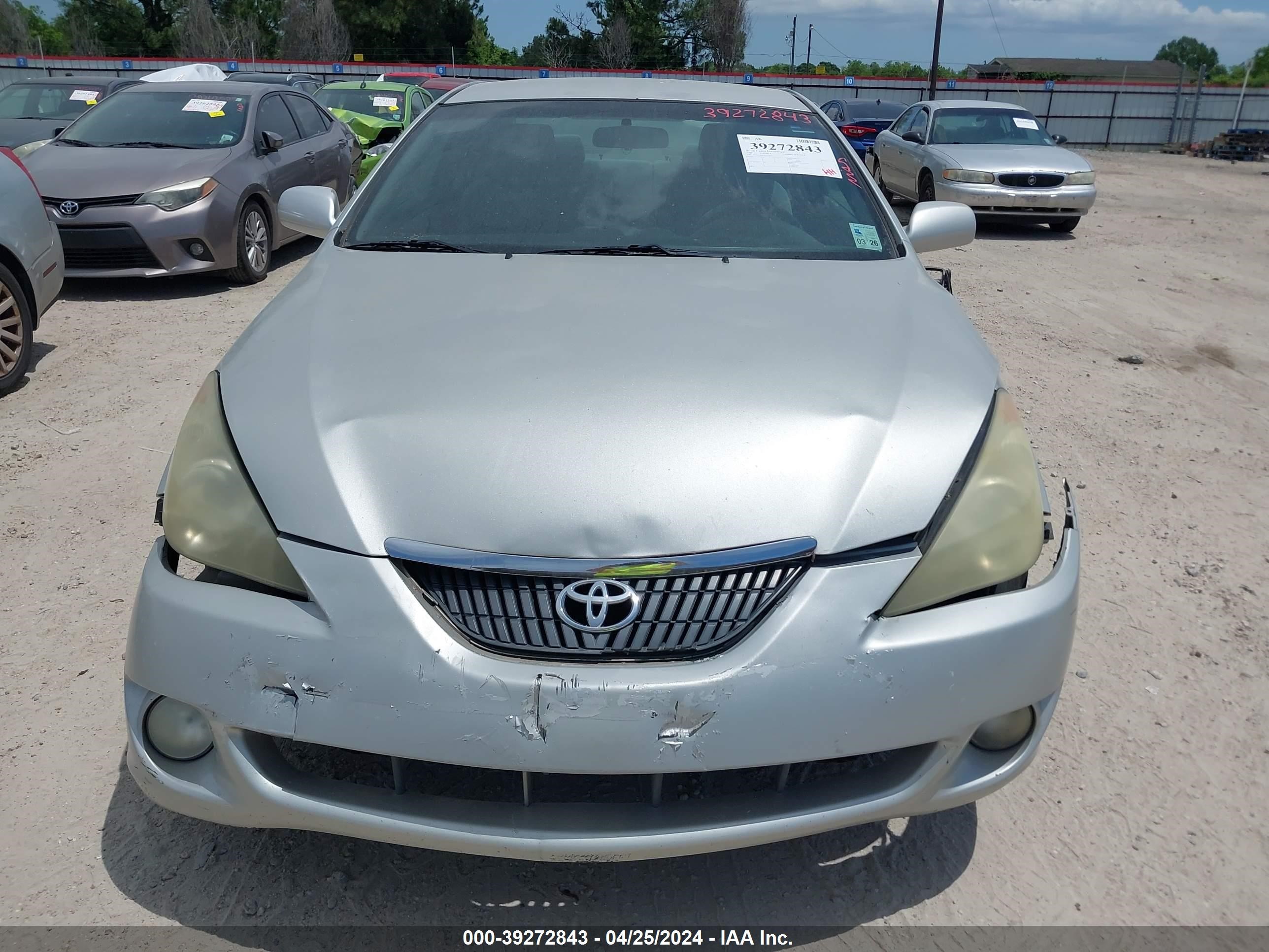 Photo 11 VIN: 4T1CE38P85U553332 - TOYOTA CAMRY SOLARA 