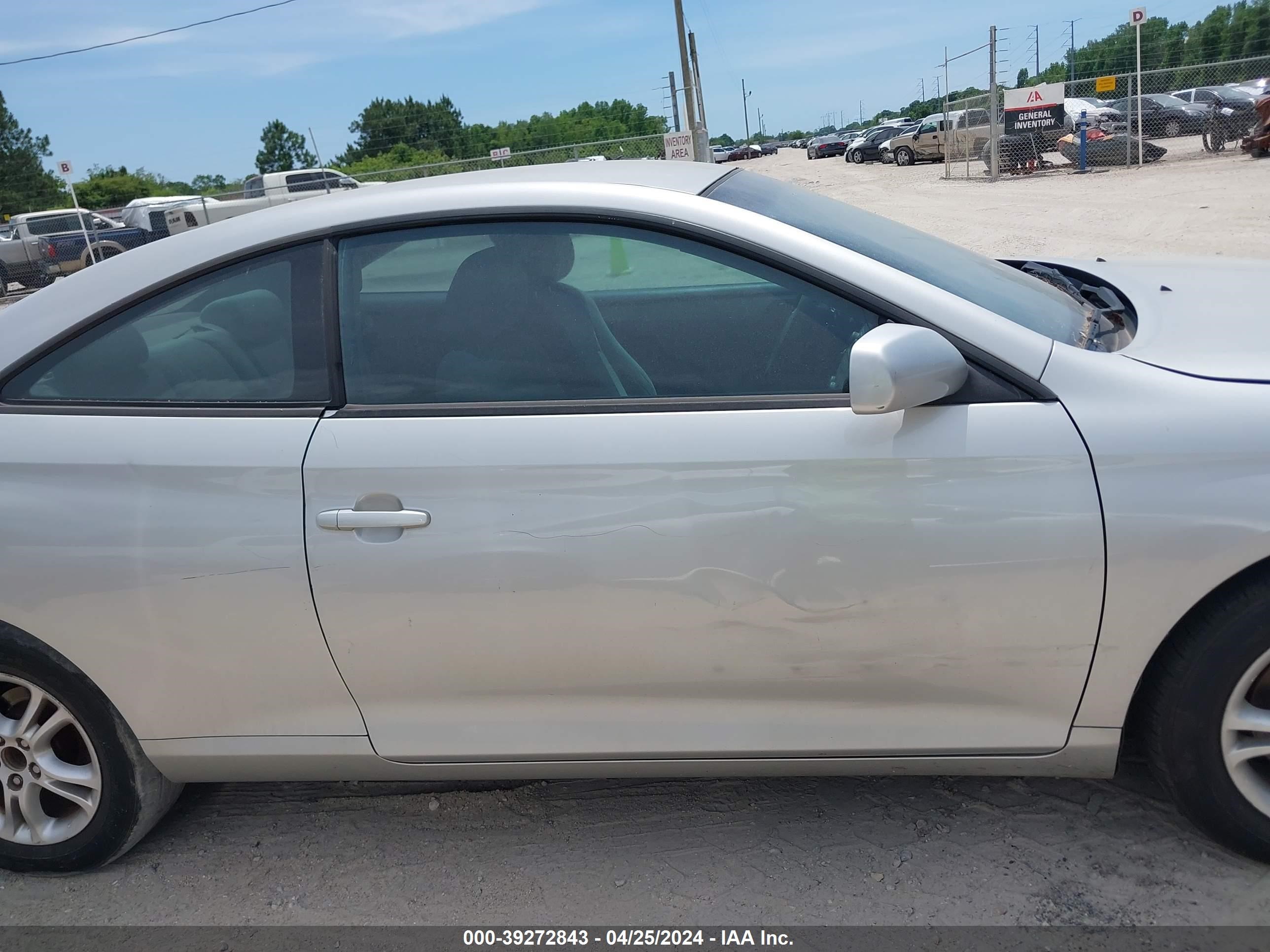 Photo 12 VIN: 4T1CE38P85U553332 - TOYOTA CAMRY SOLARA 