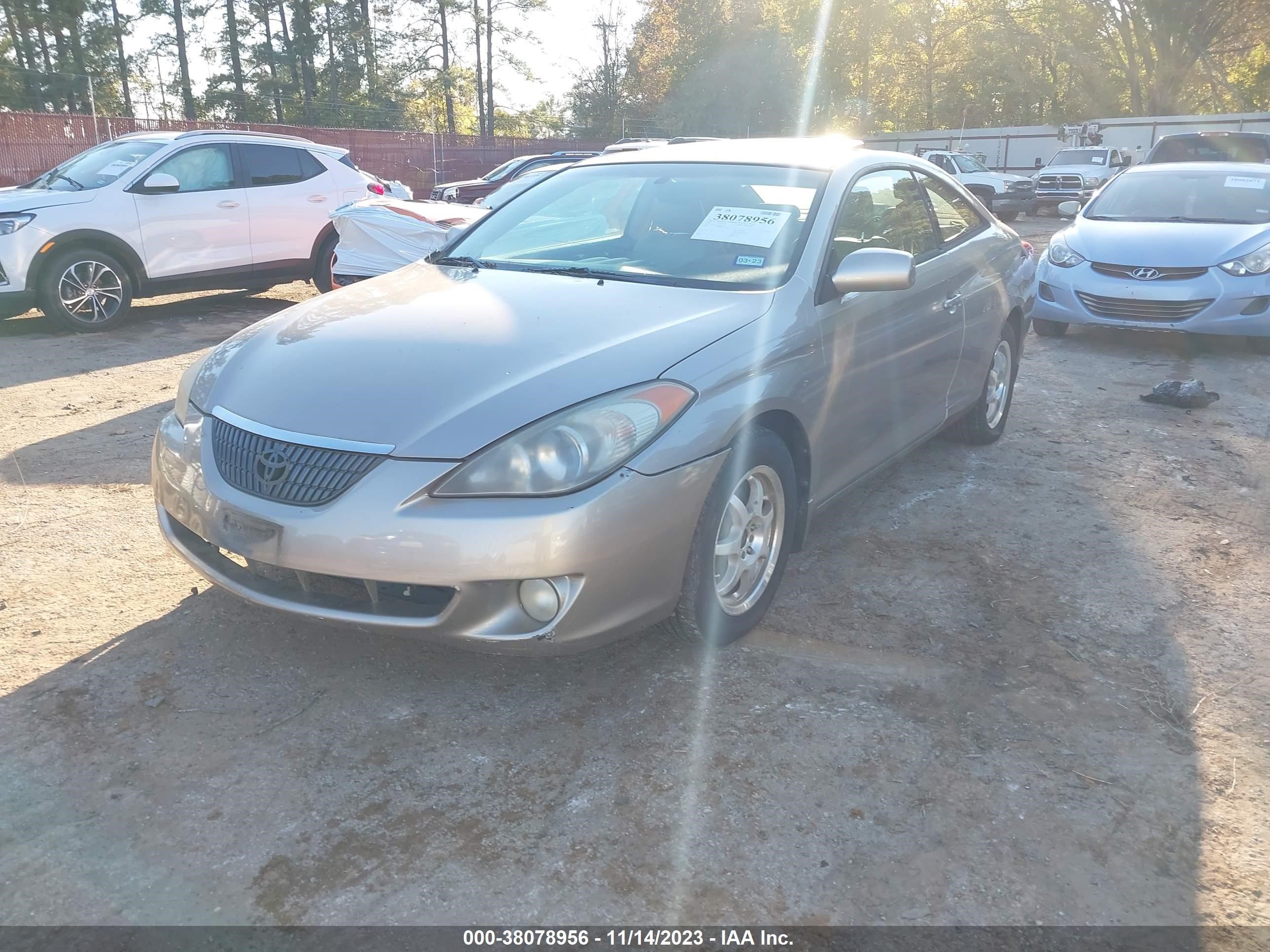 Photo 1 VIN: 4T1CE38PX4U852013 - TOYOTA CAMRY SOLARA 