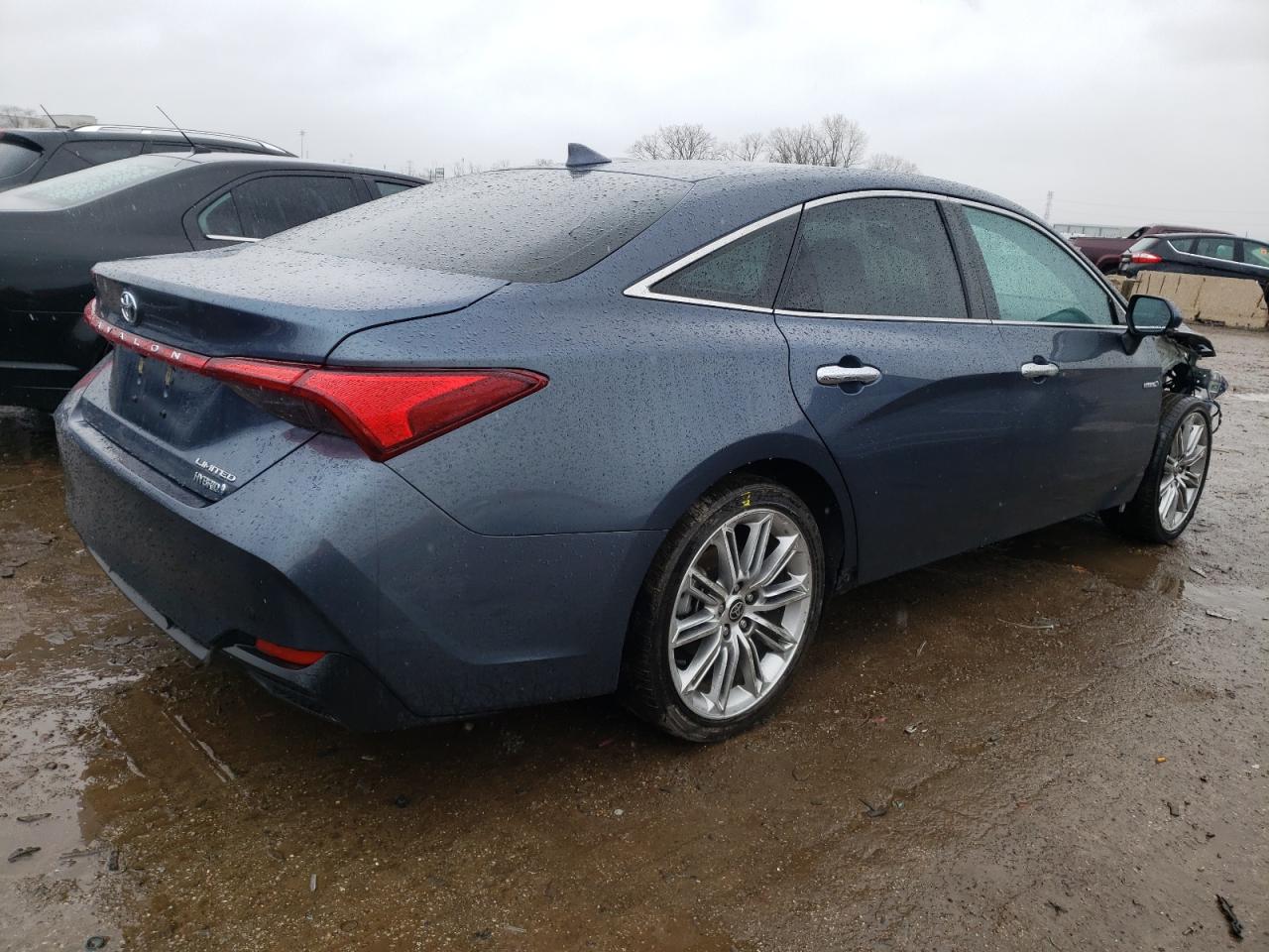 Photo 2 VIN: 4T1DA1AB3MU010651 - TOYOTA AVALON 