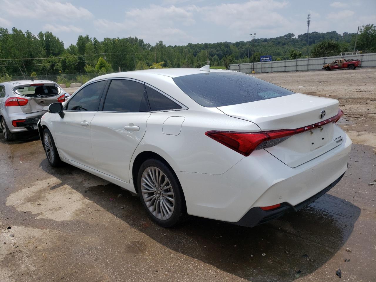 Photo 1 VIN: 4T1DA1AB9NU011840 - TOYOTA AVALON 