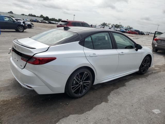 Photo 2 VIN: 4T1DAACK2SU020906 - TOYOTA CAMRY XSE 