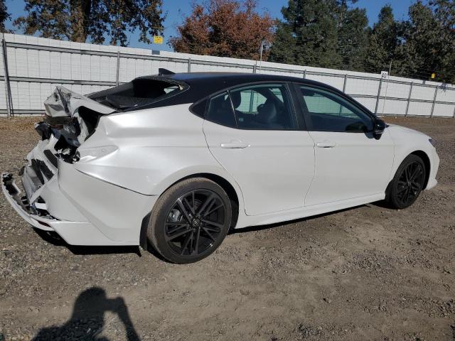 Photo 2 VIN: 4T1DAACK4SU022074 - TOYOTA CAMRY XSE 