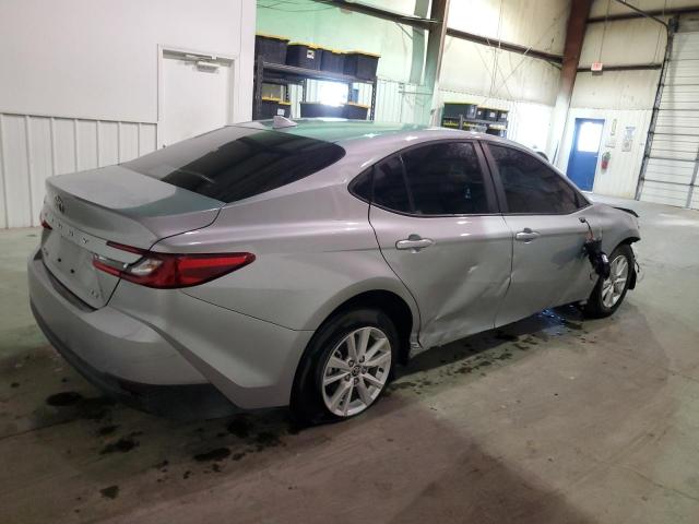 Photo 2 VIN: 4T1DAACK6SU004840 - TOYOTA CAMRY XSE 