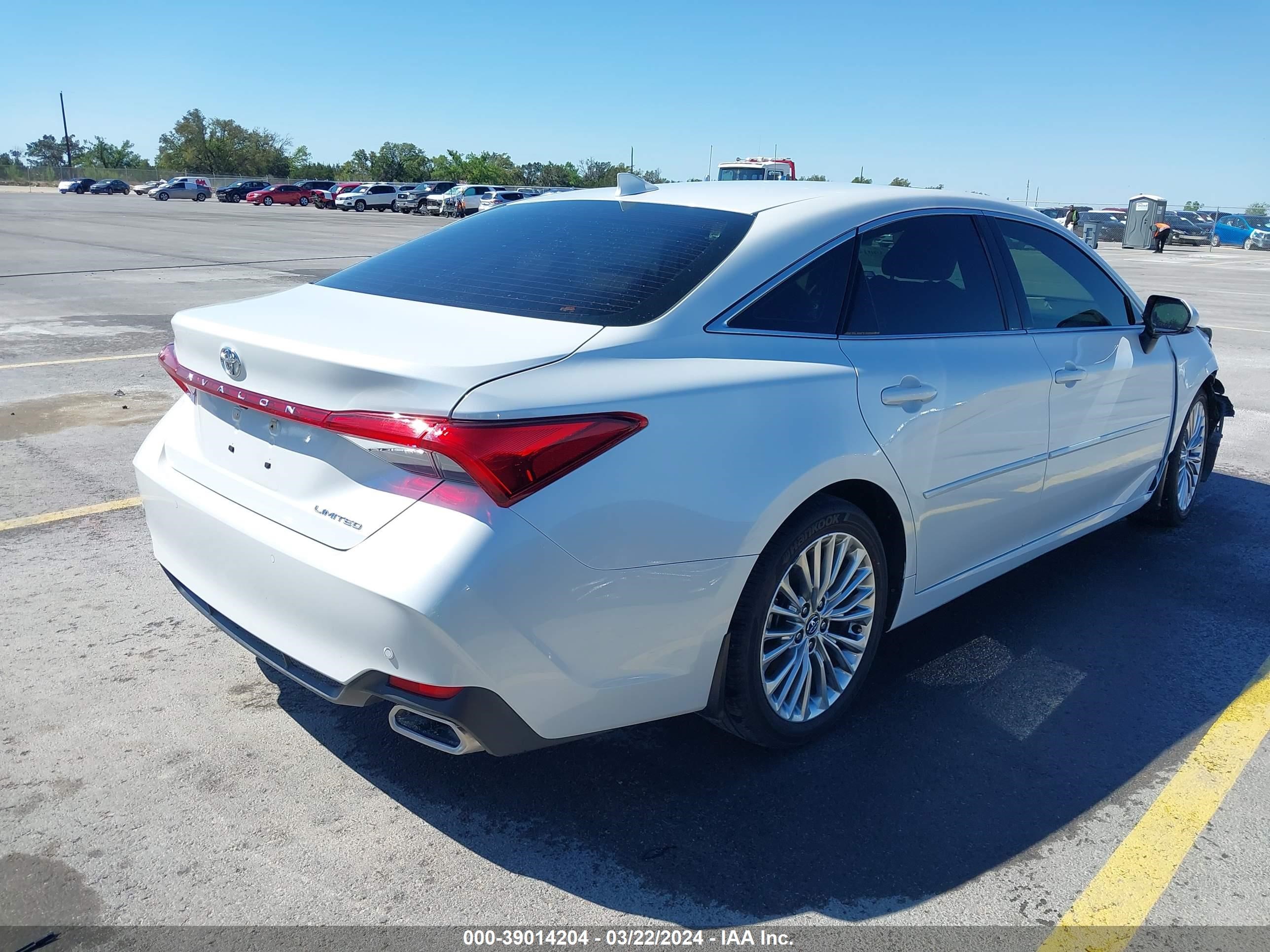 Photo 3 VIN: 4T1DZ1FB0LU044580 - TOYOTA AVALON 