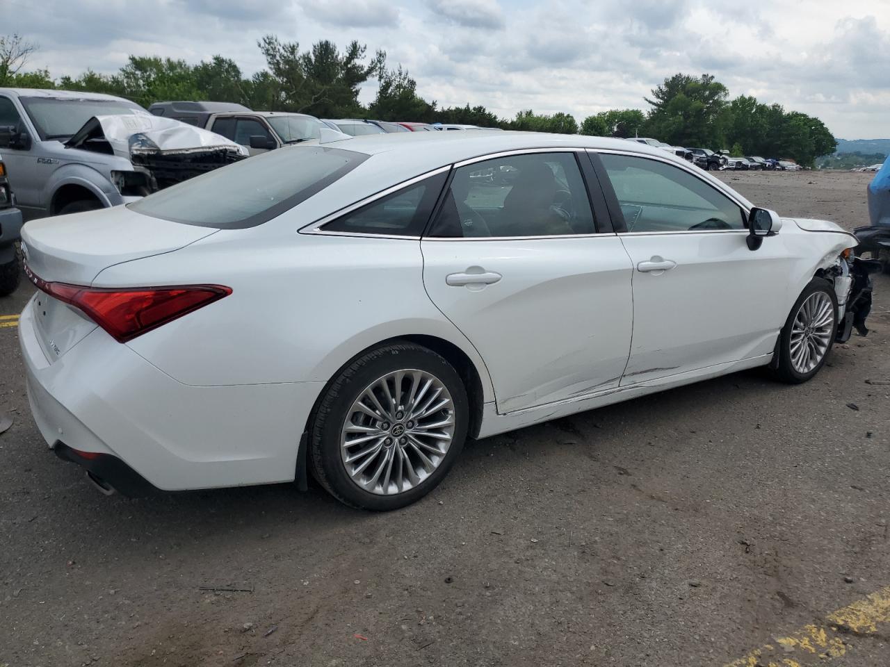 Photo 2 VIN: 4T1DZ1FB4MU056359 - TOYOTA AVALON 