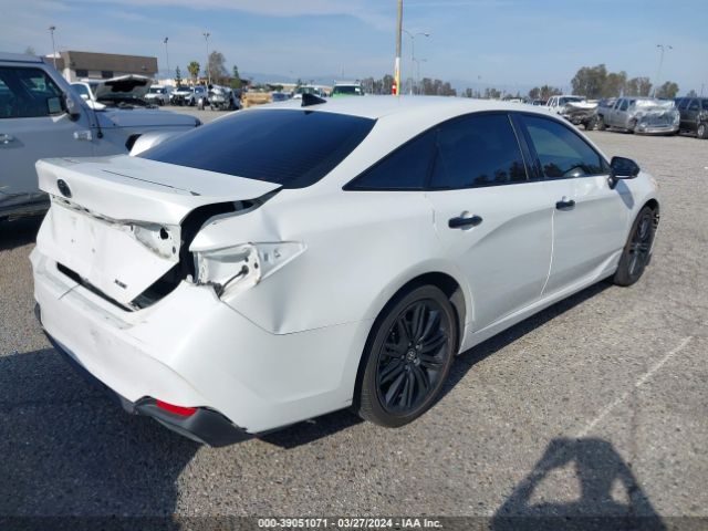 Photo 3 VIN: 4T1EA1AB3NU012812 - TOYOTA AVALON 