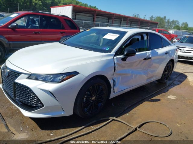 Photo 1 VIN: 4T1EA1AB6NU011928 - TOYOTA AVALON 